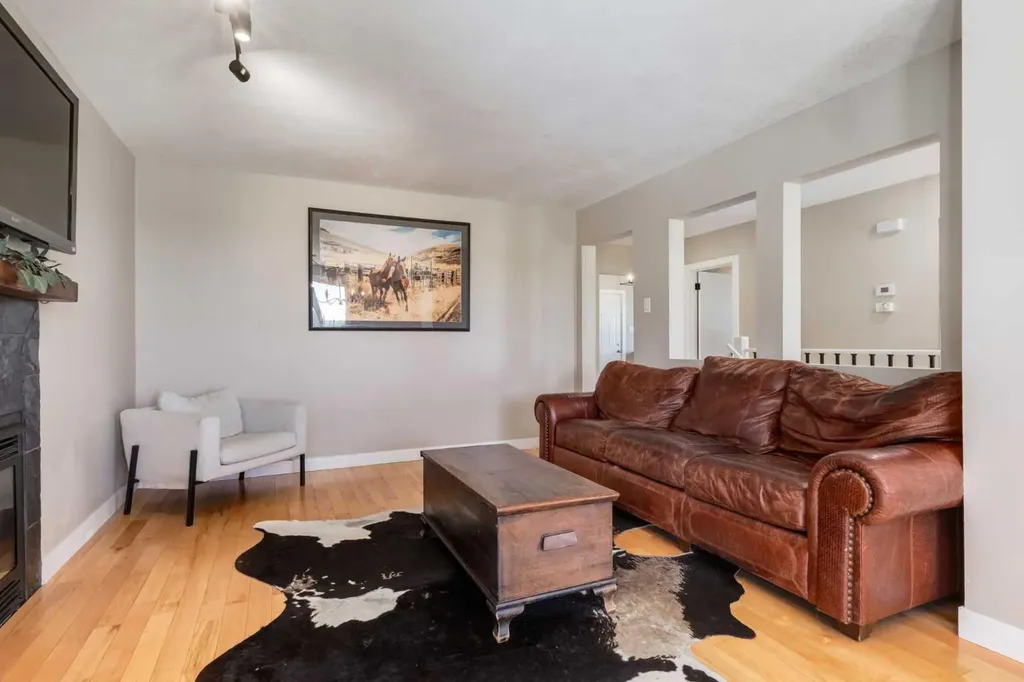 210037 274 Avenue W Rural Foothills County AB T1S 3C1