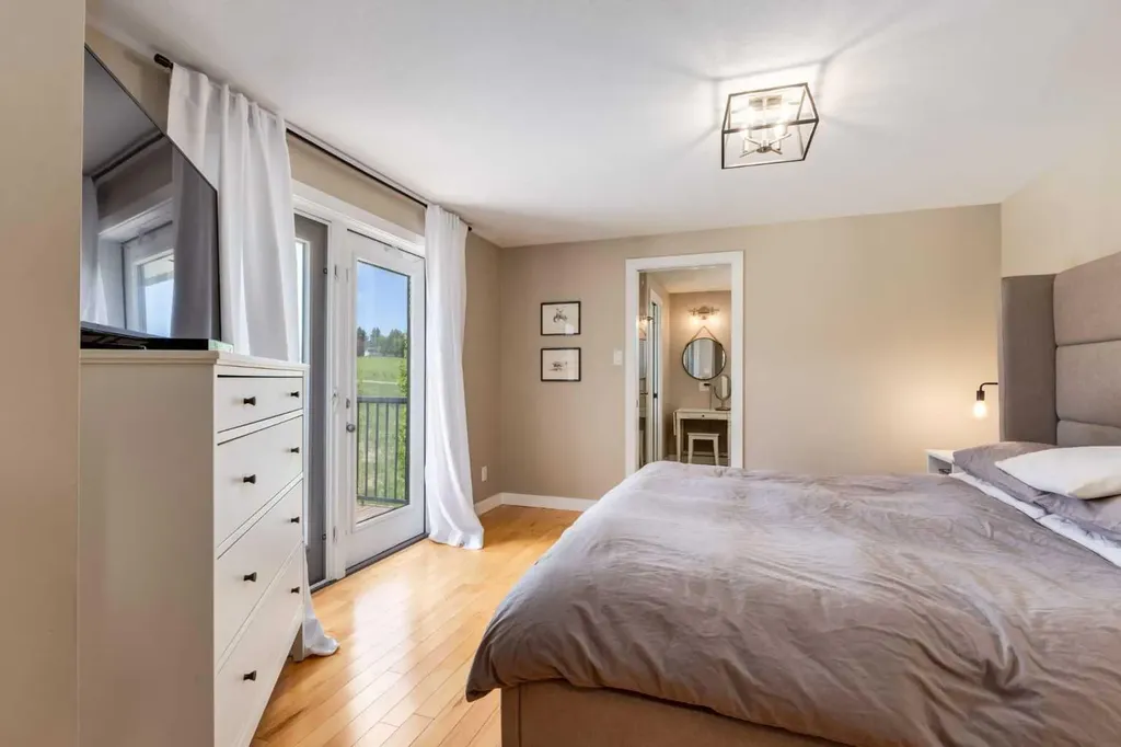 210037 274 Avenue W Rural Foothills County AB T1S 3C1
