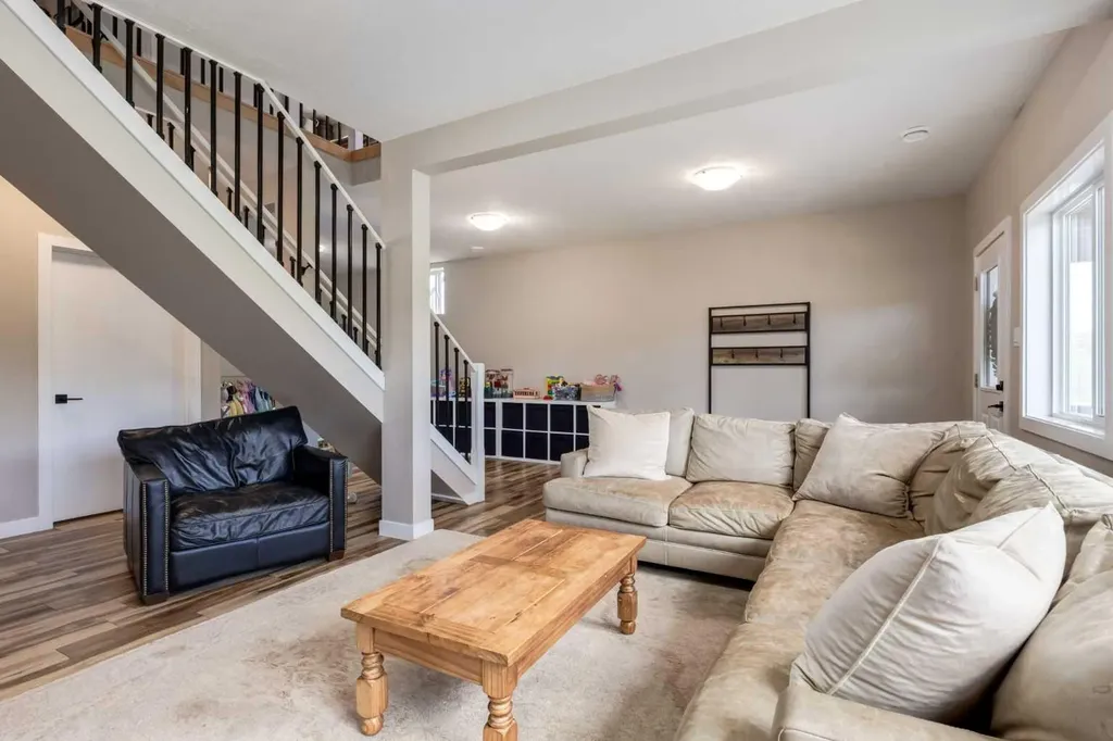 210037 274 Avenue W Rural Foothills County AB T1S 3C1