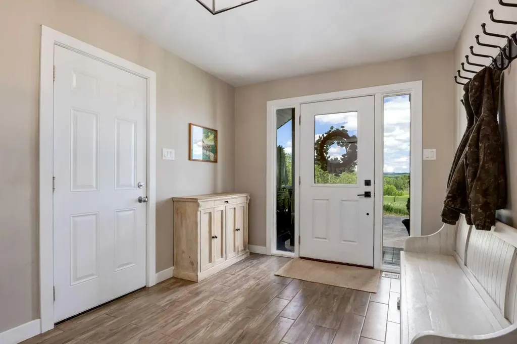 210037 274 Avenue W Rural Foothills County AB T1S 3C1