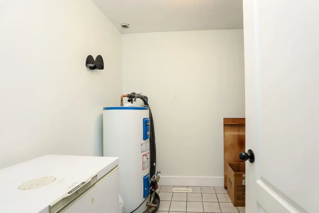 54 N 4 Street E Magrath AB T0K 1J0