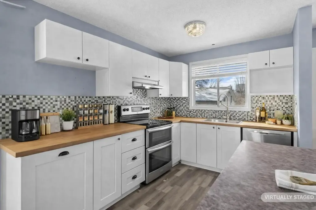 72 Marquis Place SE Airdrie AB T4A 1Z1