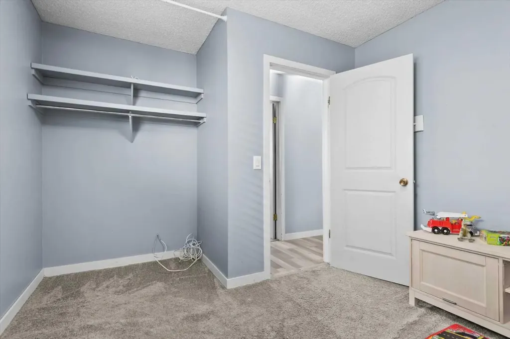 72 Marquis Place SE Airdrie AB T4A 1Z1