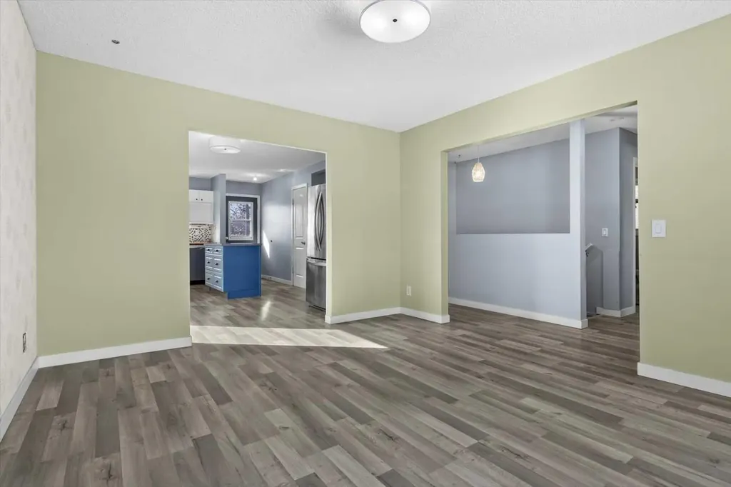 72 Marquis Place SE Airdrie AB T4A 1Z1