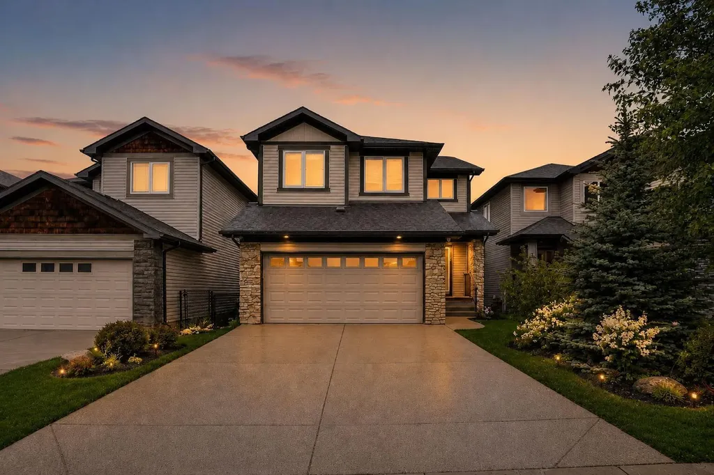 3 Sunset Court Cochrane AB T4C0G3