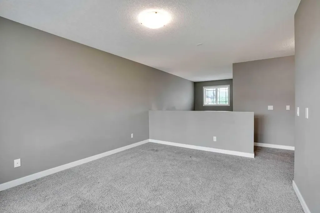 3 Sunset Court Cochrane AB T4C0G3