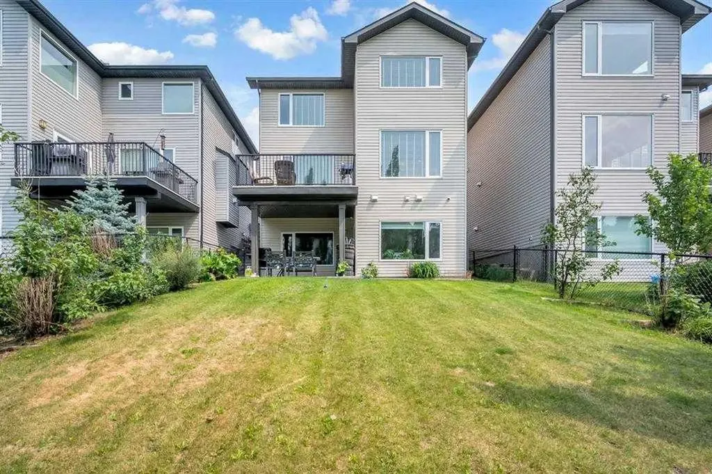 3 Sunset Court Cochrane AB T4C0G3