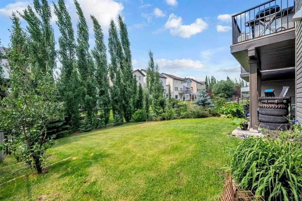 3 Sunset Court Cochrane AB T4C0G3