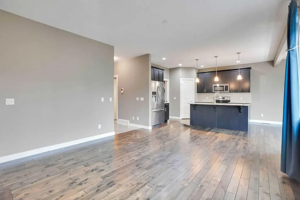 3 Sunset Court Cochrane AB T4C0G3