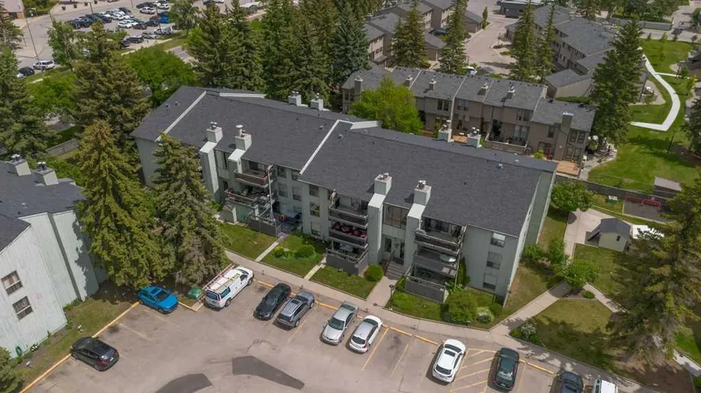 10120 Brookpark Boulevard SW Calgary AB T2W 3G3