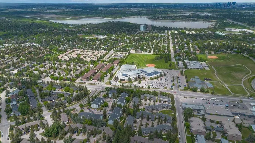 10120 Brookpark Boulevard SW Calgary AB T2W 3G3