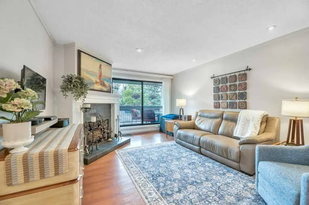 10120 Brookpark Boulevard SW Calgary AB T2W 3G3