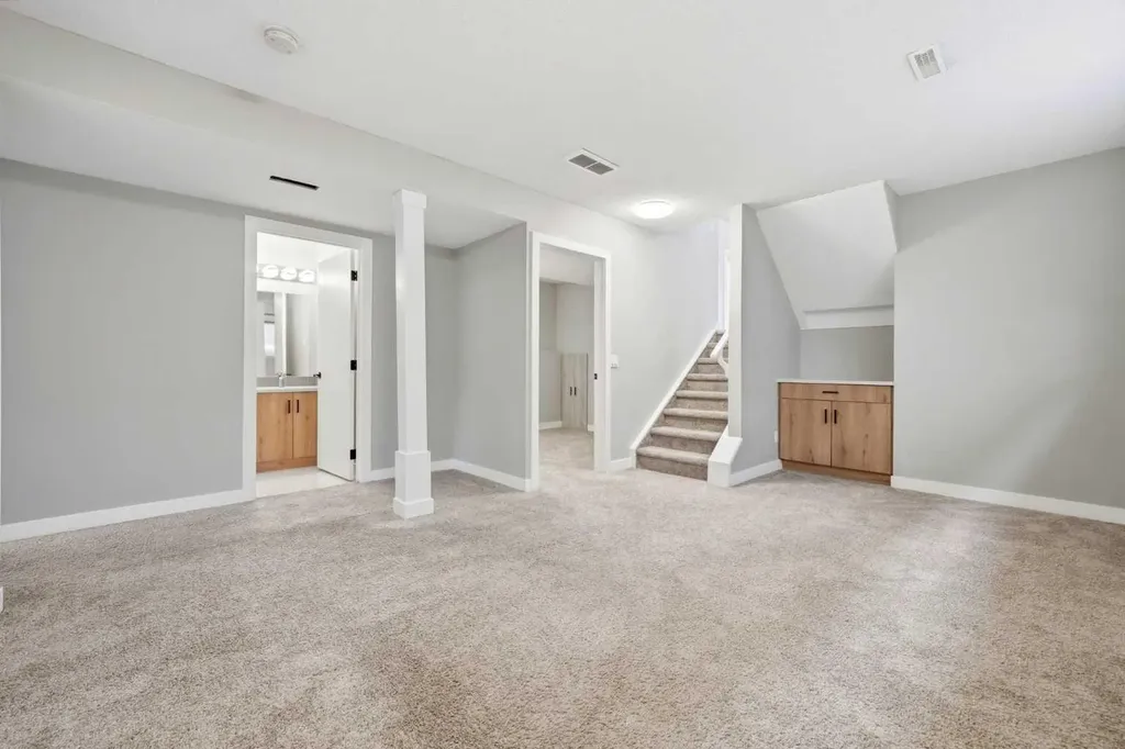 115 Coverdale Way NE Calgary AB T3K 4J5
