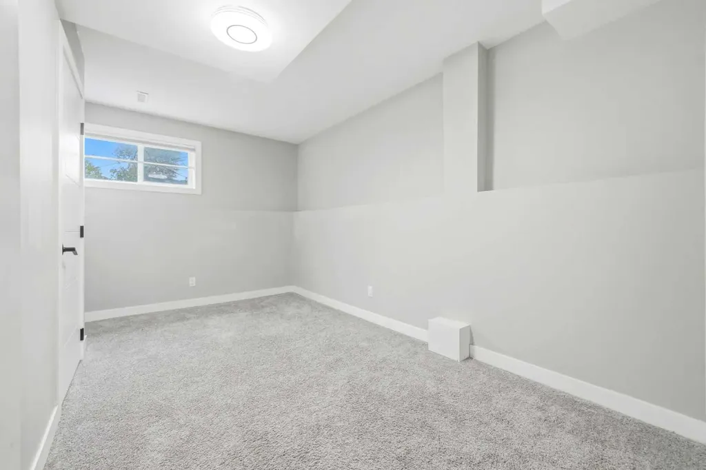 115 Coverdale Way NE Calgary AB T3K 4J5