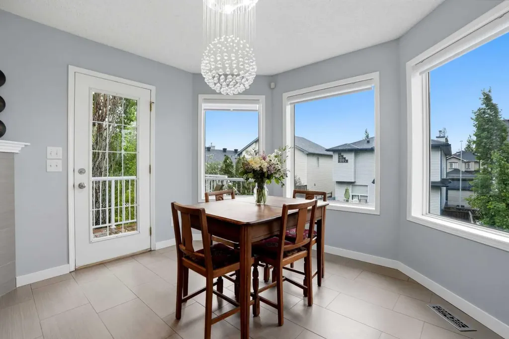 390 Douglas Ridge Circle SE Calgary AB T2Z 3H6