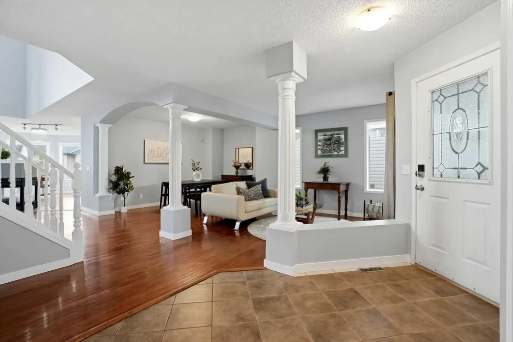 390 Douglas Ridge Circle SE Calgary AB T2Z 3H6