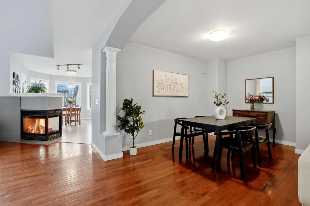 390 Douglas Ridge Circle SE Calgary AB T2Z 3H6