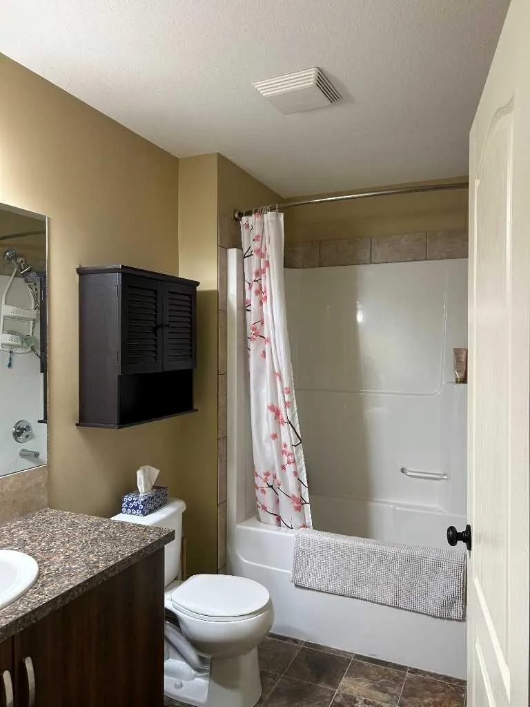 5026 41 Street Taber AB T1G 0C4