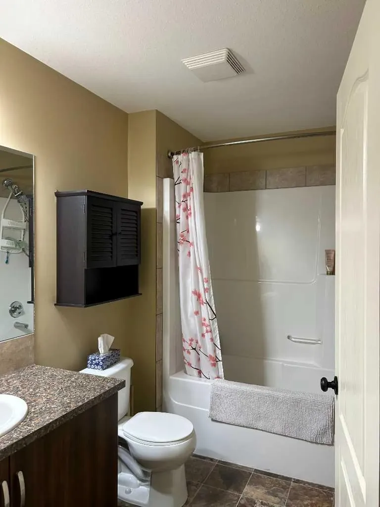 5026 41 Street Taber AB T1G 0C4