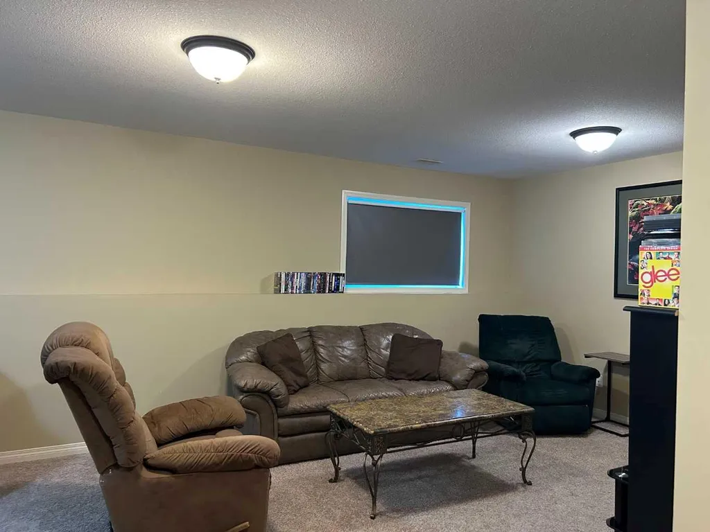 5026 41 Street Taber AB T1G 0C4