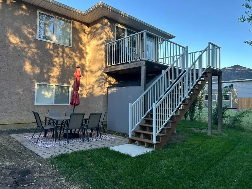 5026 41 Street Taber AB T1G 0C4