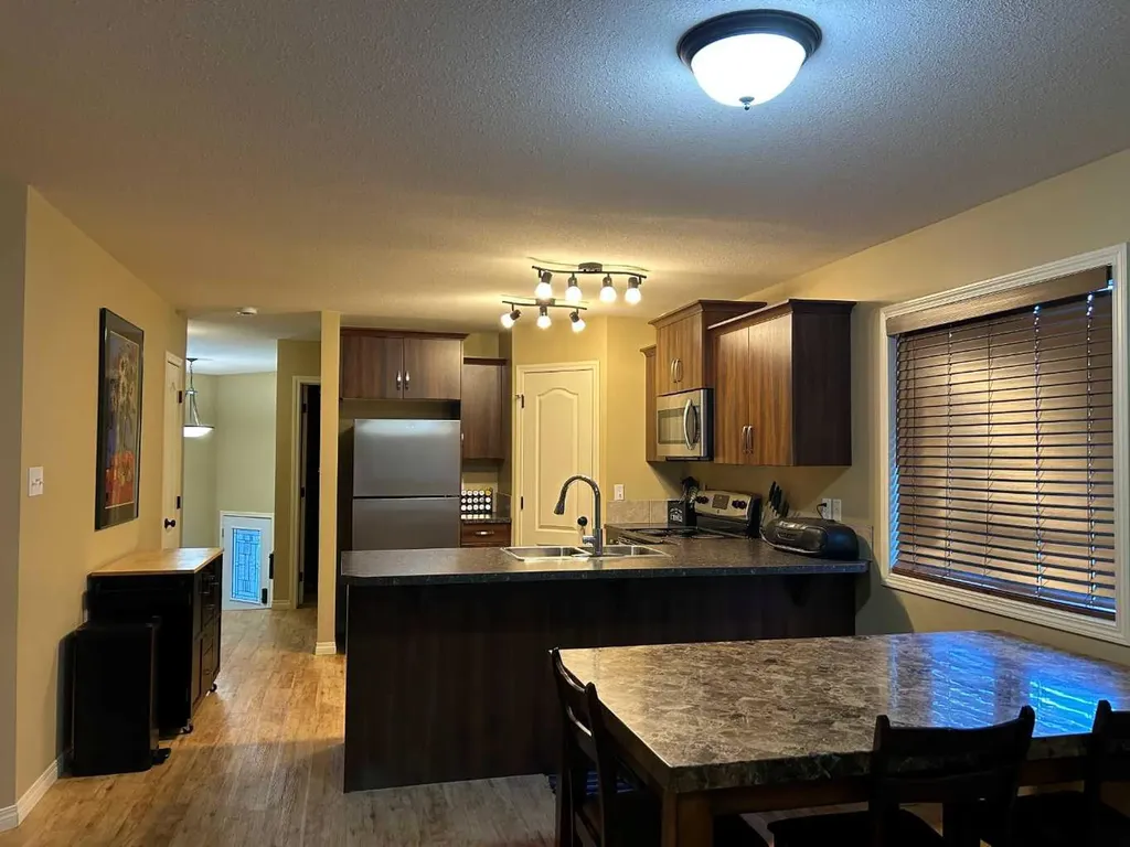 5026 41 Street Taber AB T1G 0C4