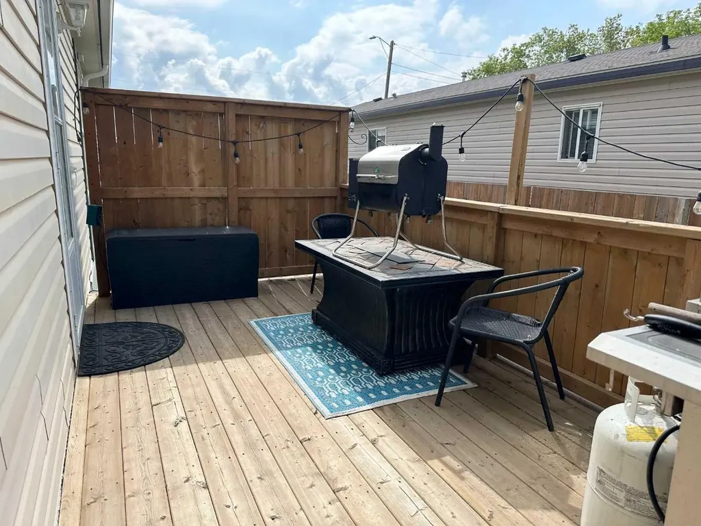 4603 50 Street Vermilion AB T9X 1Y4