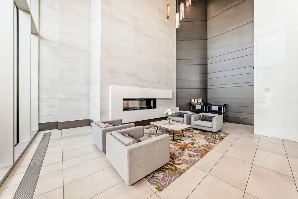 930 16 Avenue SW Calgary AB T2R 1C2