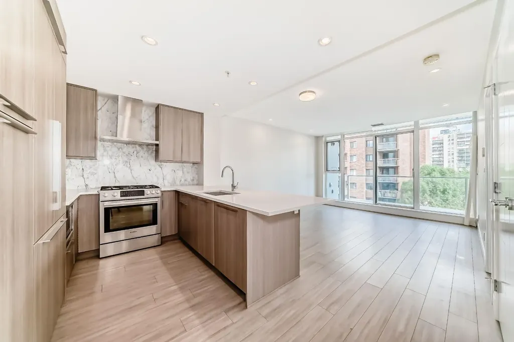 930 16 Avenue SW Calgary AB T2R 1C2
