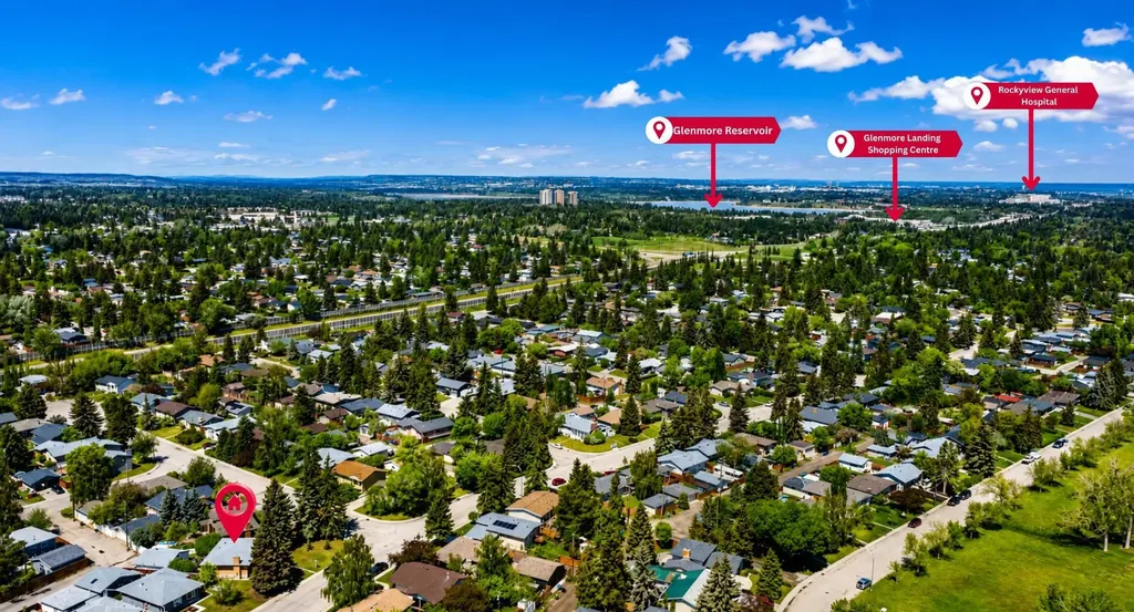 203 Southampton Drive SW Calgary AB T2W 0V6