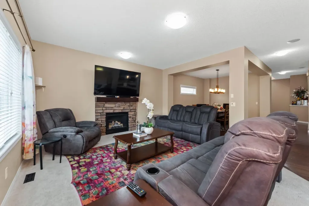 203 Morningside Circle SW Airdrie AB T4B 0L7