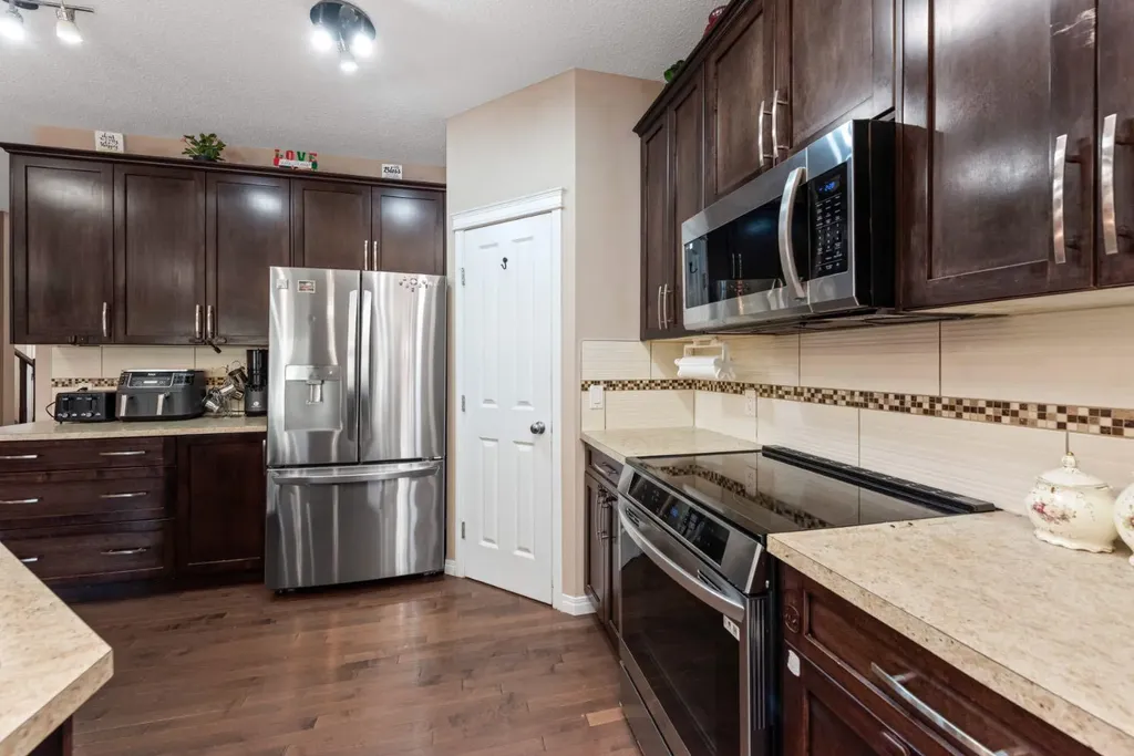 203 Morningside Circle SW Airdrie AB T4B 0L7