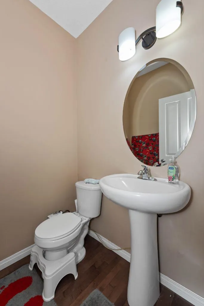 203 Morningside Circle SW Airdrie AB T4B 0L7