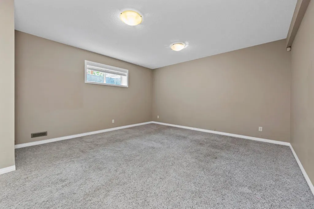 203 Morningside Circle SW Airdrie AB T4B 0L7