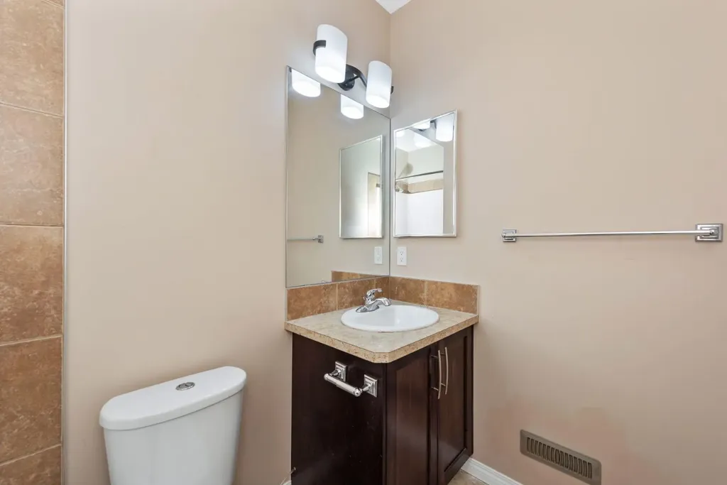 203 Morningside Circle SW Airdrie AB T4B 0L7