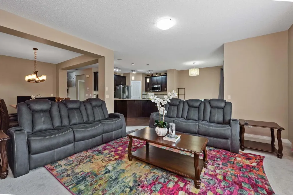 203 Morningside Circle SW Airdrie AB T4B 0L7