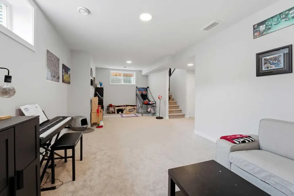 77 Murphy Close Blackfalds AB T4M 0H5