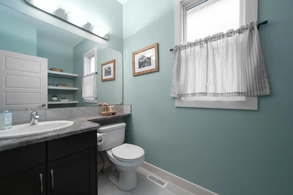 3419 51 Street Camrose AB T4V 5J2