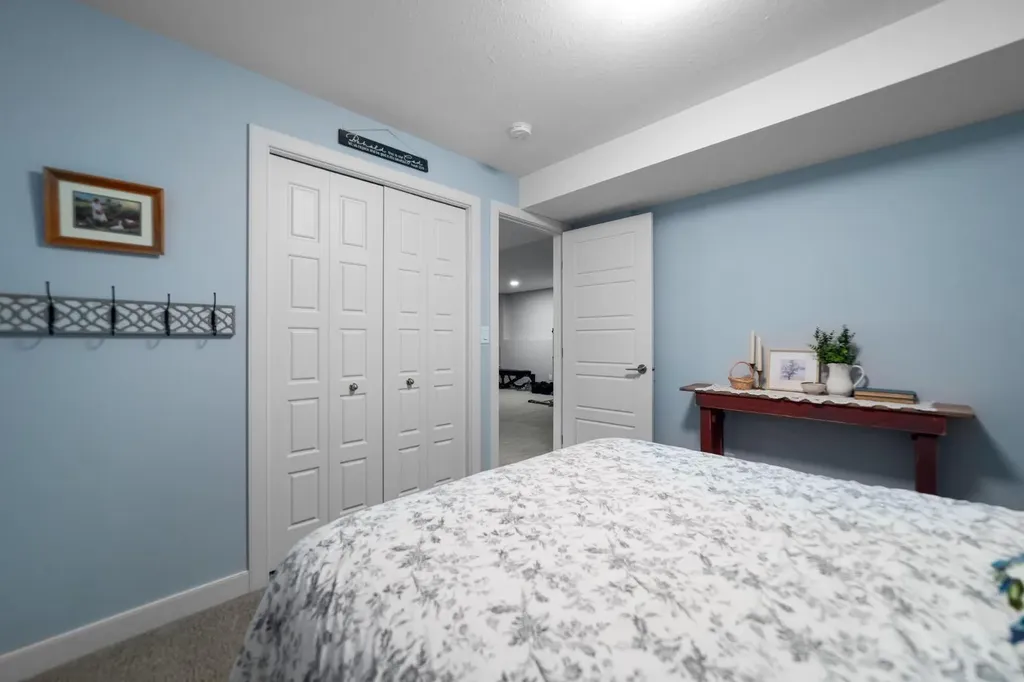 3419 51 Street Camrose AB T4V 5J2