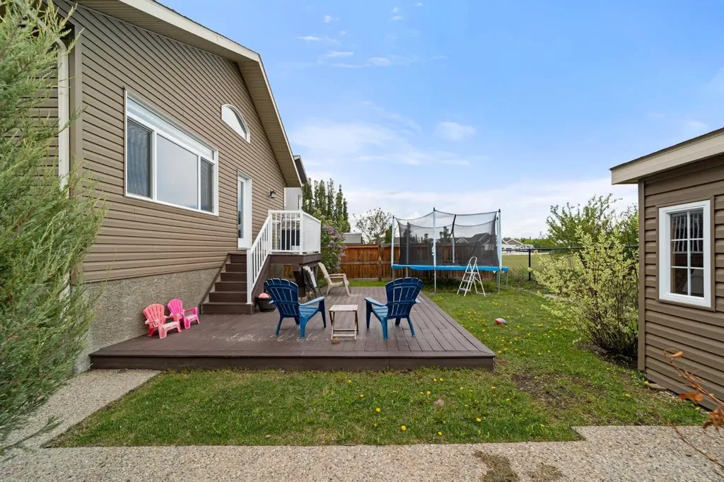 3419 51 Street Camrose AB T4V 5J2