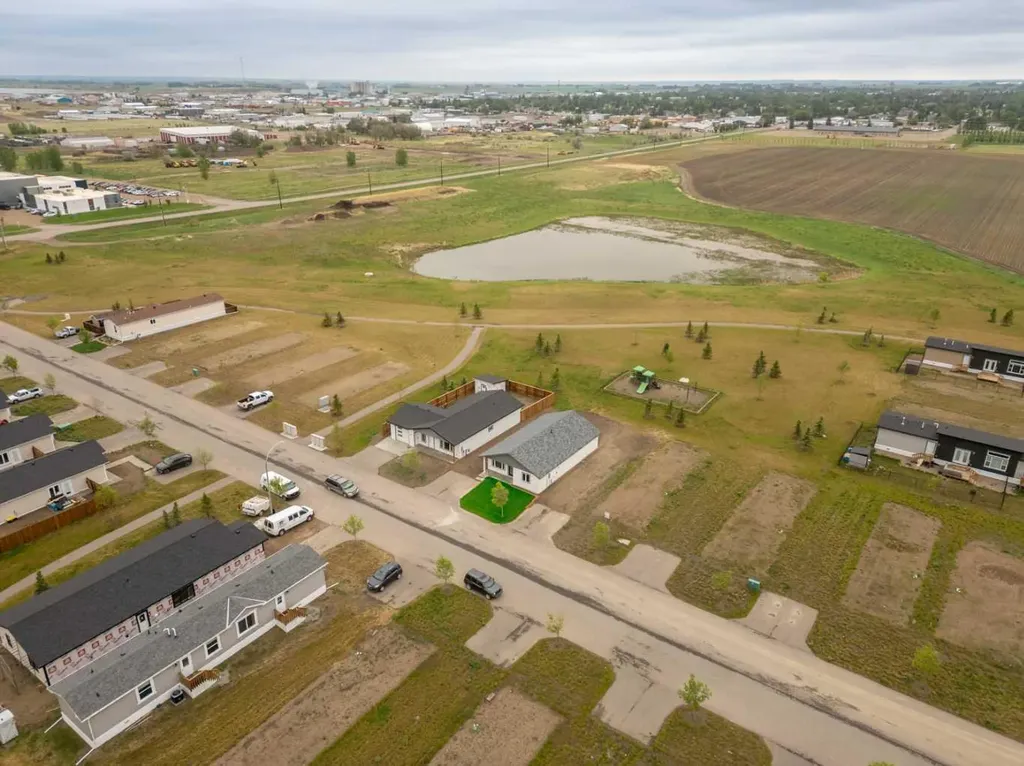 4818 72 Avenue Taber AB T1G 0G7