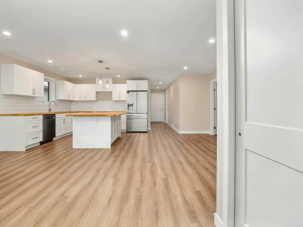 4818 72 Avenue Taber AB T1G 0G7
