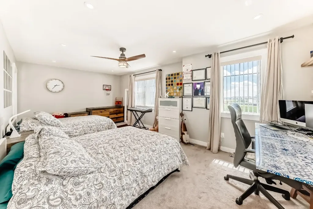 11961 Coventry Hills Way NE Calgary AB T3K 6J4