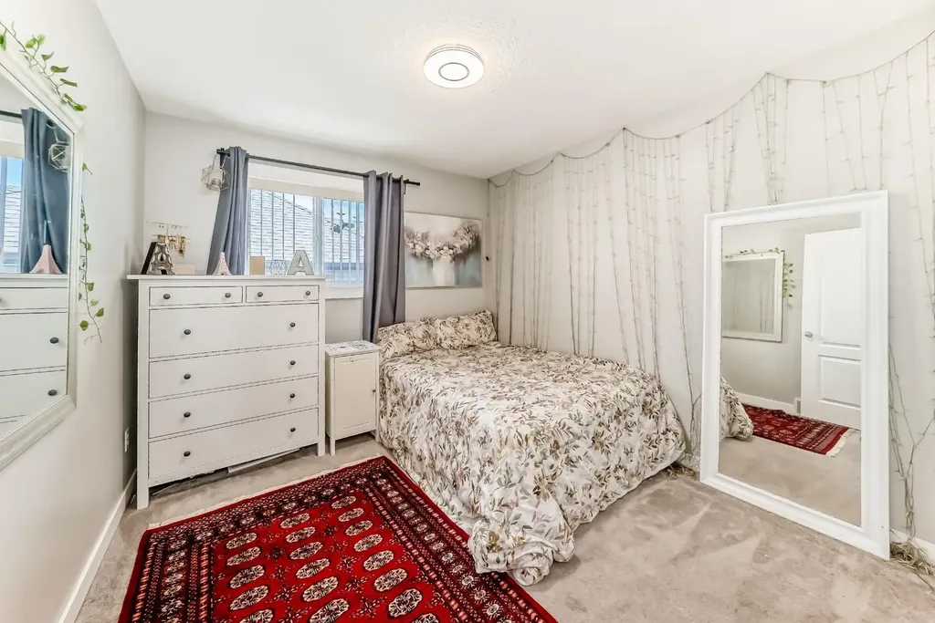 11961 Coventry Hills Way NE Calgary AB T3K 6J4