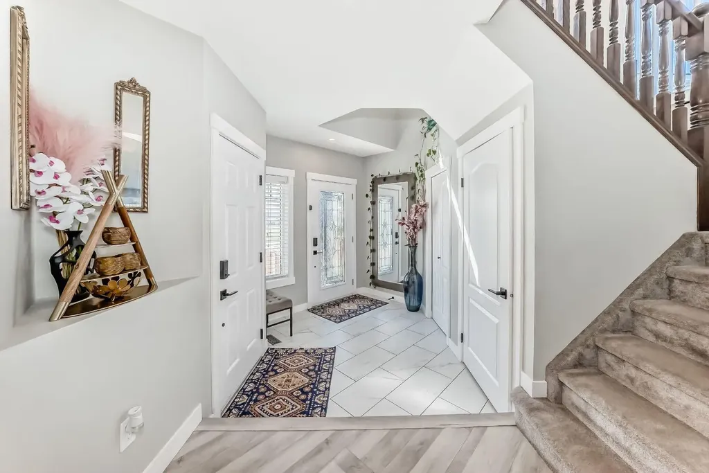 11961 Coventry Hills Way NE Calgary AB T3K 6J4