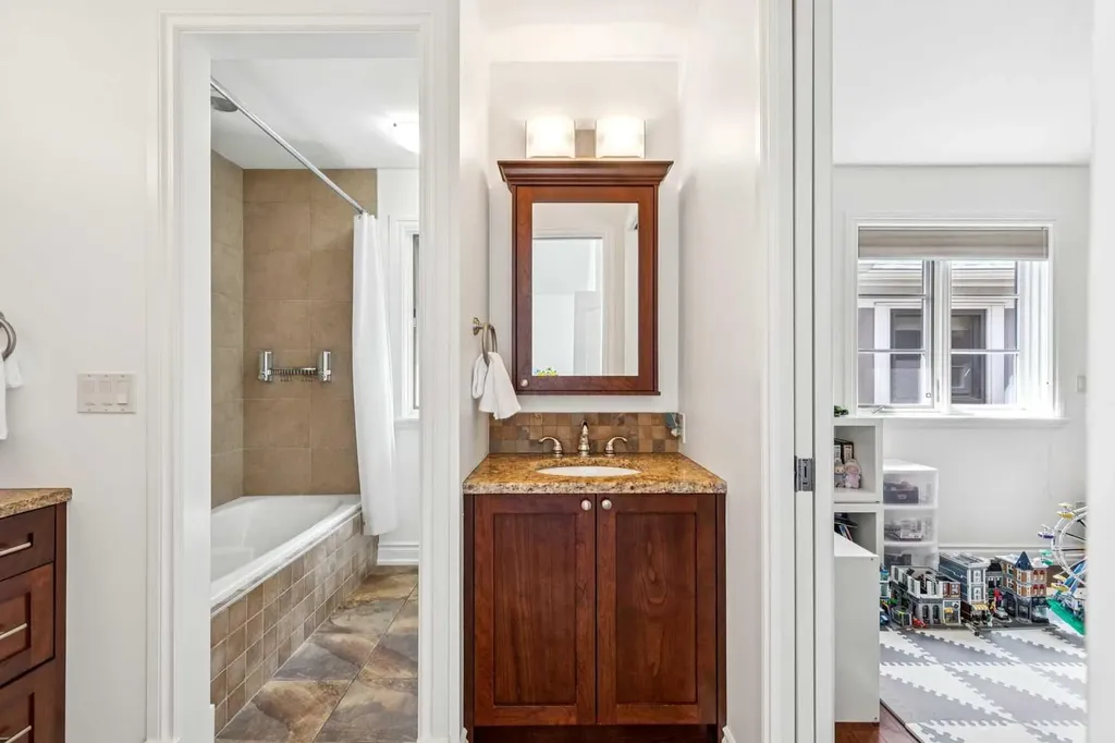 2228 Broadview Road NW Calgary AB T2N 3J2