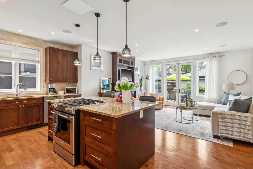 2228 Broadview Road NW Calgary AB T2N 3J2
