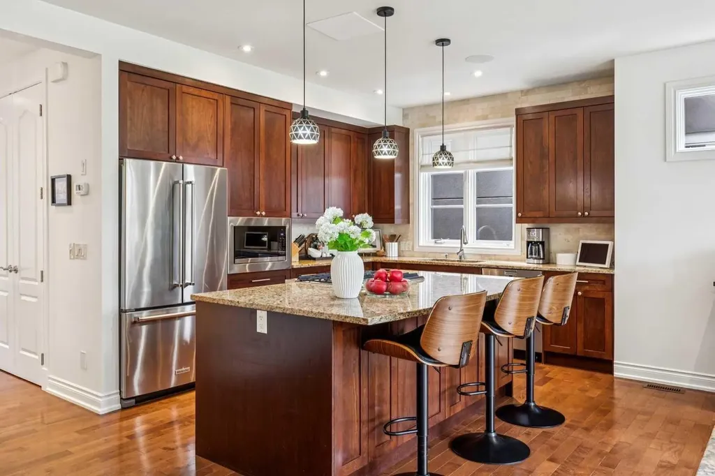 2228 Broadview Road NW Calgary AB T2N 3J2