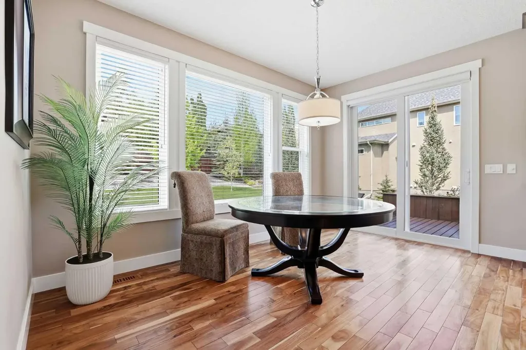 120 Fortress Bay SW Calgary AB T3H 0T3