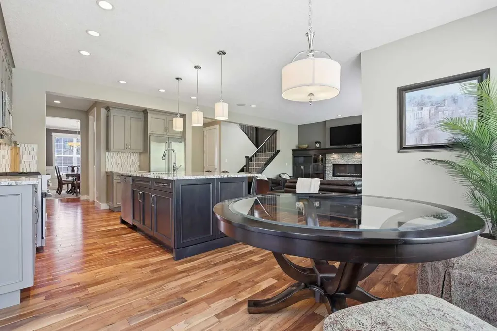 120 Fortress Bay SW Calgary AB T3H 0T3